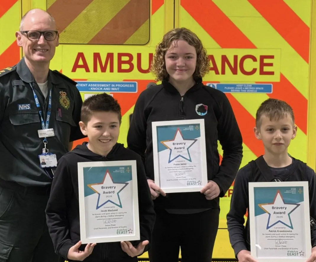 Lakenheath Kids’ Quick Thinking Saves Man’s Life on New Year’s Eve
