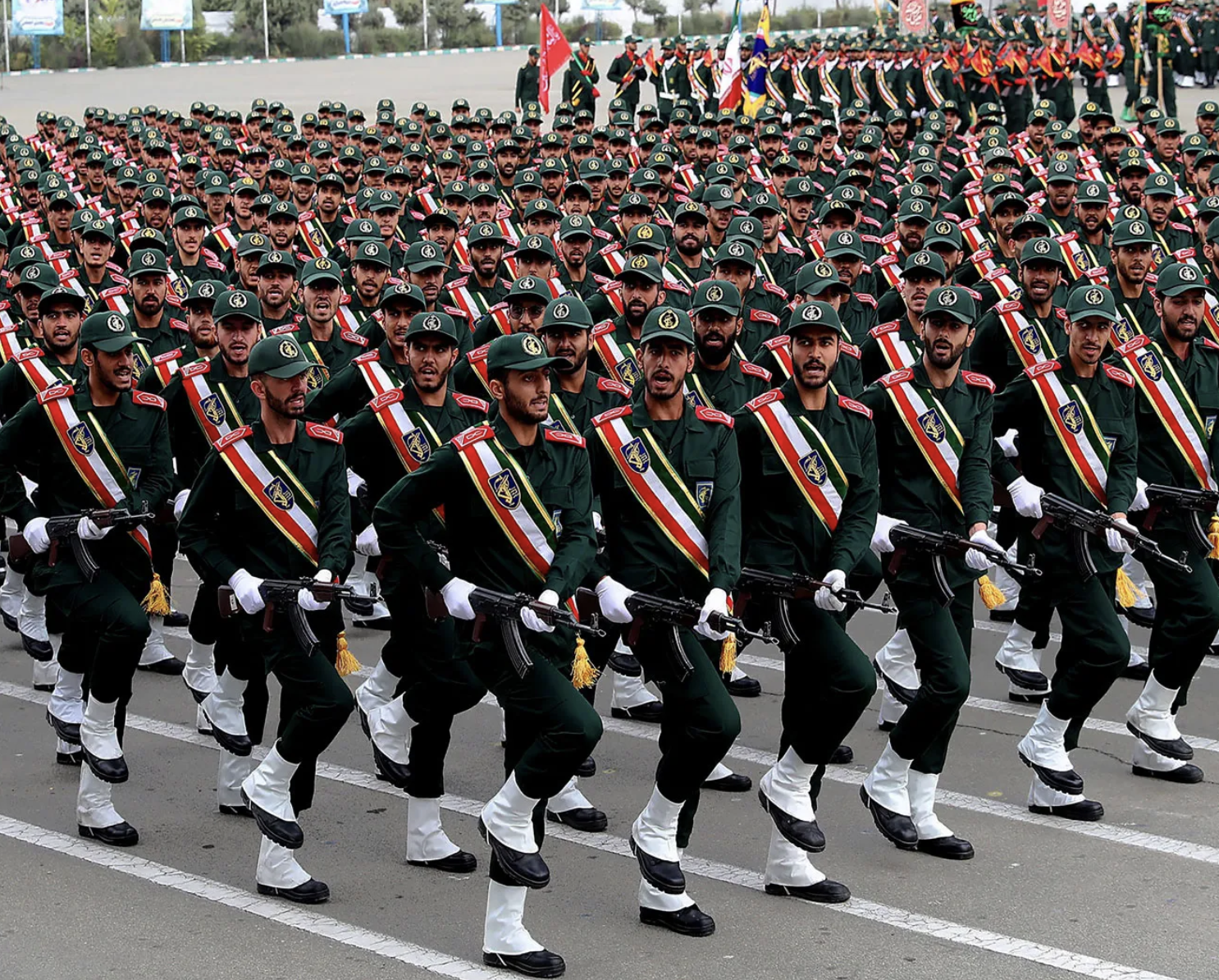 UK Balks at Banning Iran’s Revolutionary Guard Despite EU Terror Tag