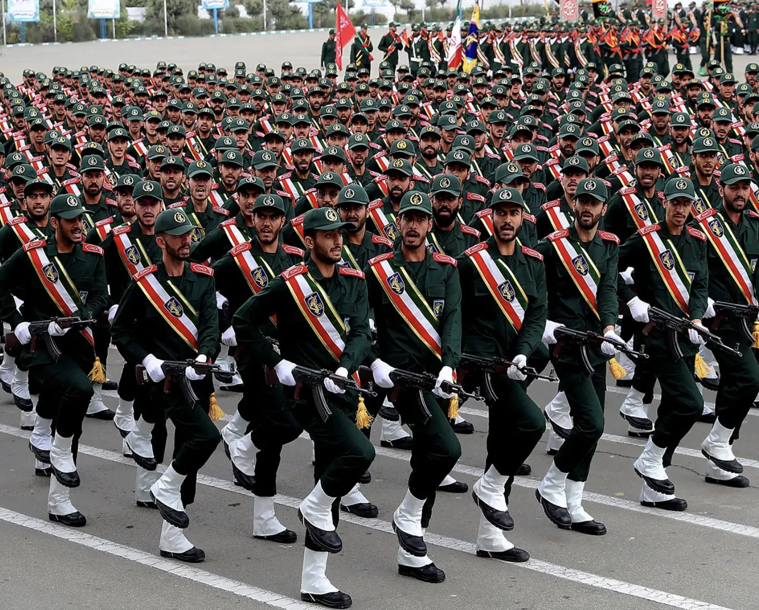 UK Hesitates on Iran’s IRGC Ban Amid EU Terror Label and Diplomatic Fears