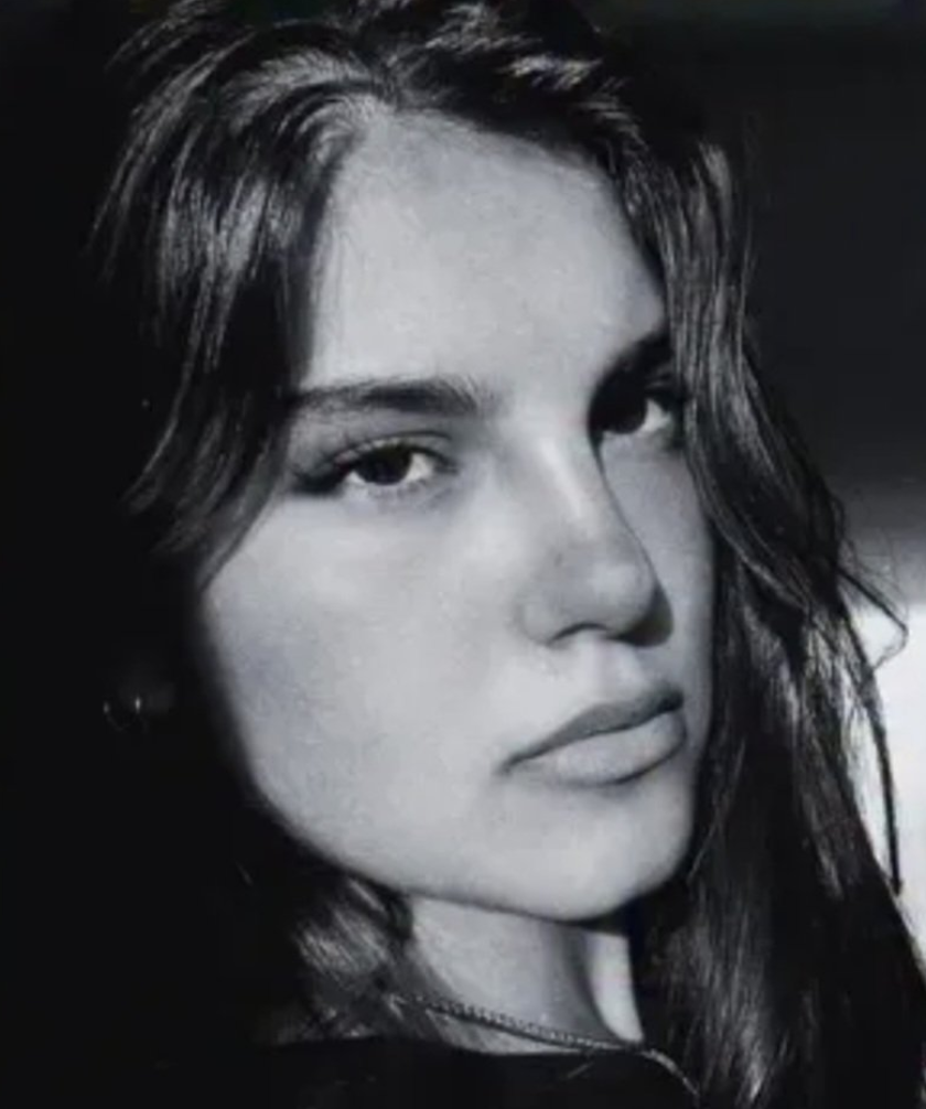 FIRST PICTURE:Tragic Metro Murder: Man Pushes Woman in Front of Train in Hamburg