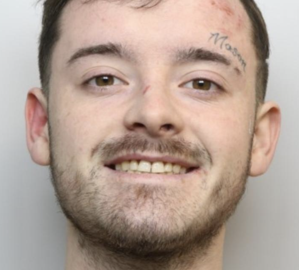 Hampshire: Police Launch Manhunt for Dangerous Wiltshire Fugitive