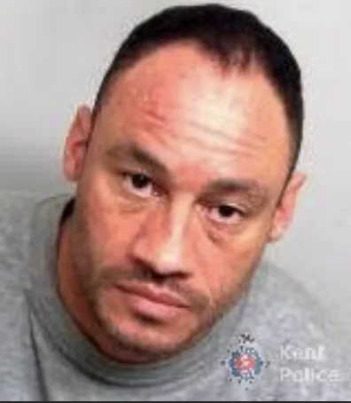 Daylight Burglar Duo Nabbed: Chelsea O’Neill and Stevie White Jailed for Edenbridge Raids