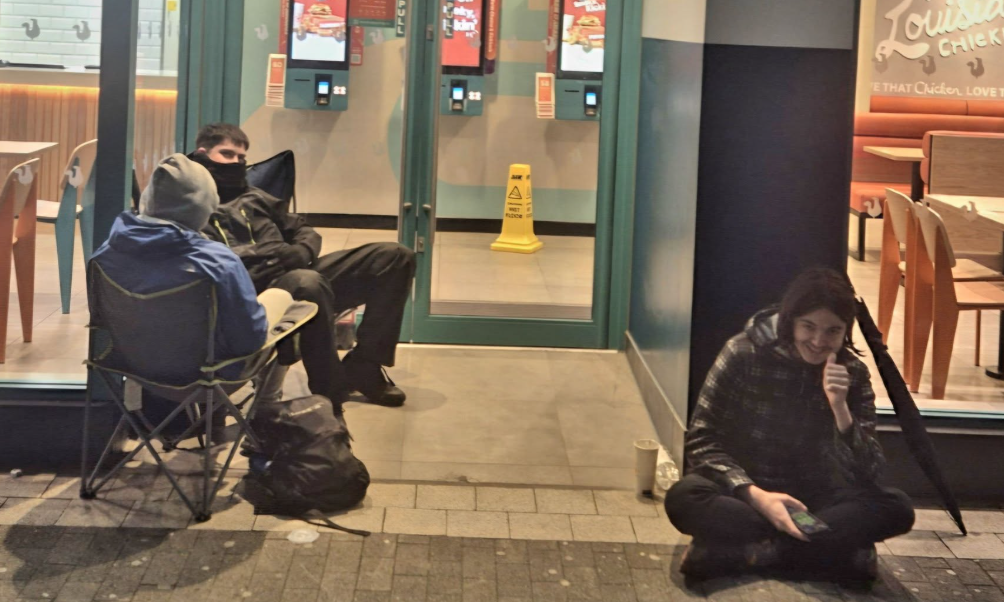 Chicken Fanatics Camp Overnight for Popeyes Maidstone Opening