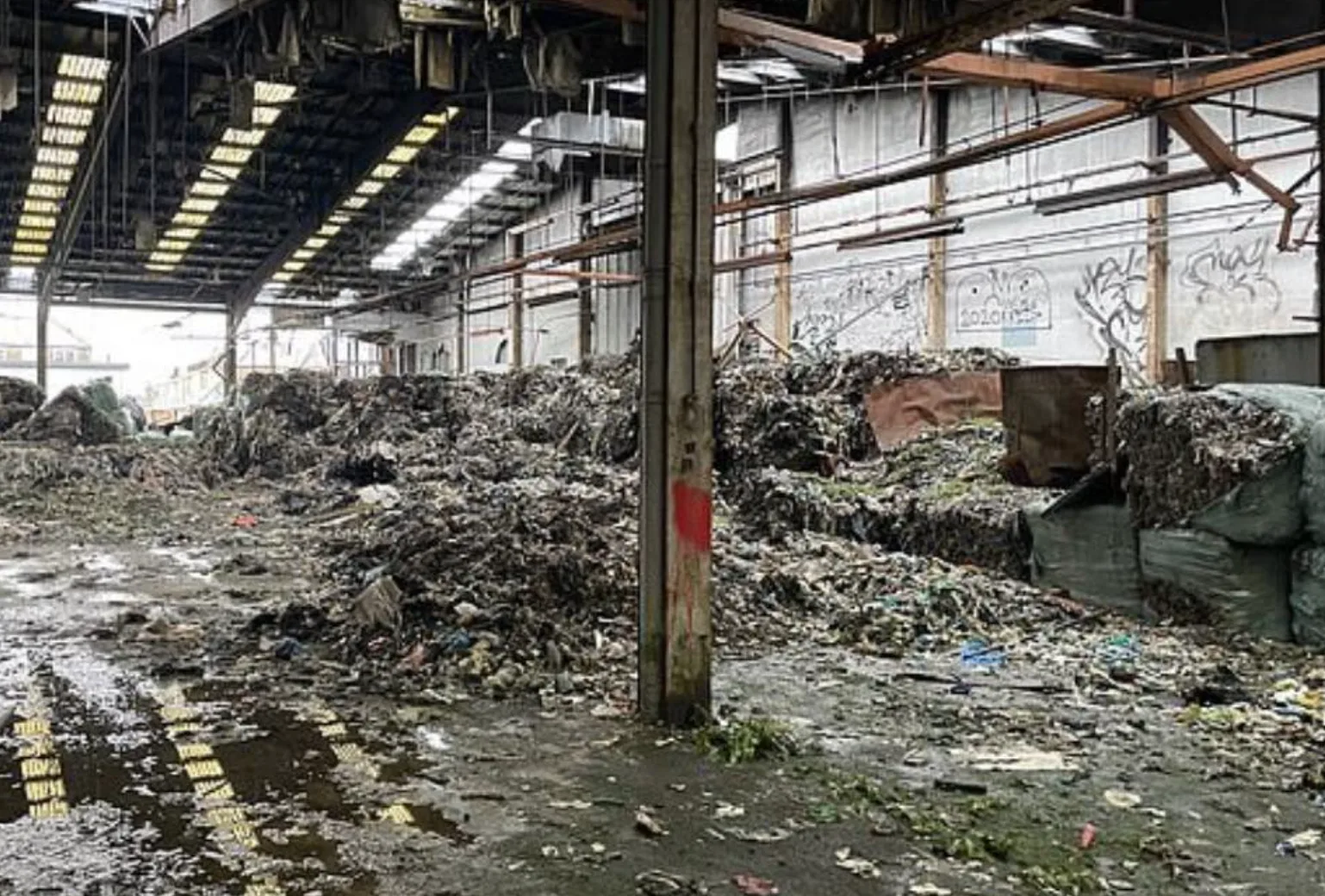 Rogue Tycoon Fined £1.4M for Dumping 4,275 Tonnes of Illegal Waste Across Seven Counties