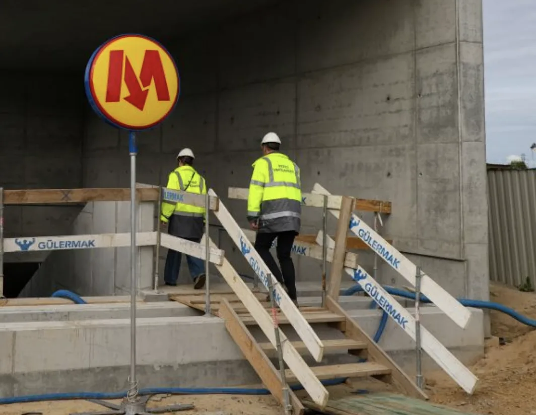 Warsaw Converts Metro Stations into Mega Civil Defence Bunkers for 100,000 People
