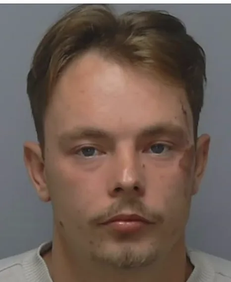Violent yob Jamie Drablow jailed for 2.5 years after savage attacks on 10 Fleet police officers