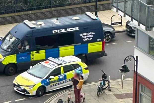 Man Charged with Attempted Murder After Axe Attack and Dog Bite on Police in Bermondsey
