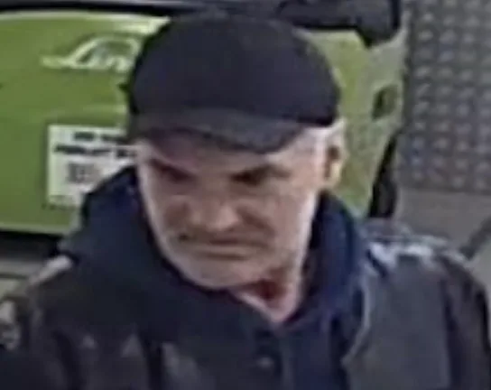 Tonbridge Storage Units Hit by Trio of Jewellery Thieves – Police Release CCTV Images