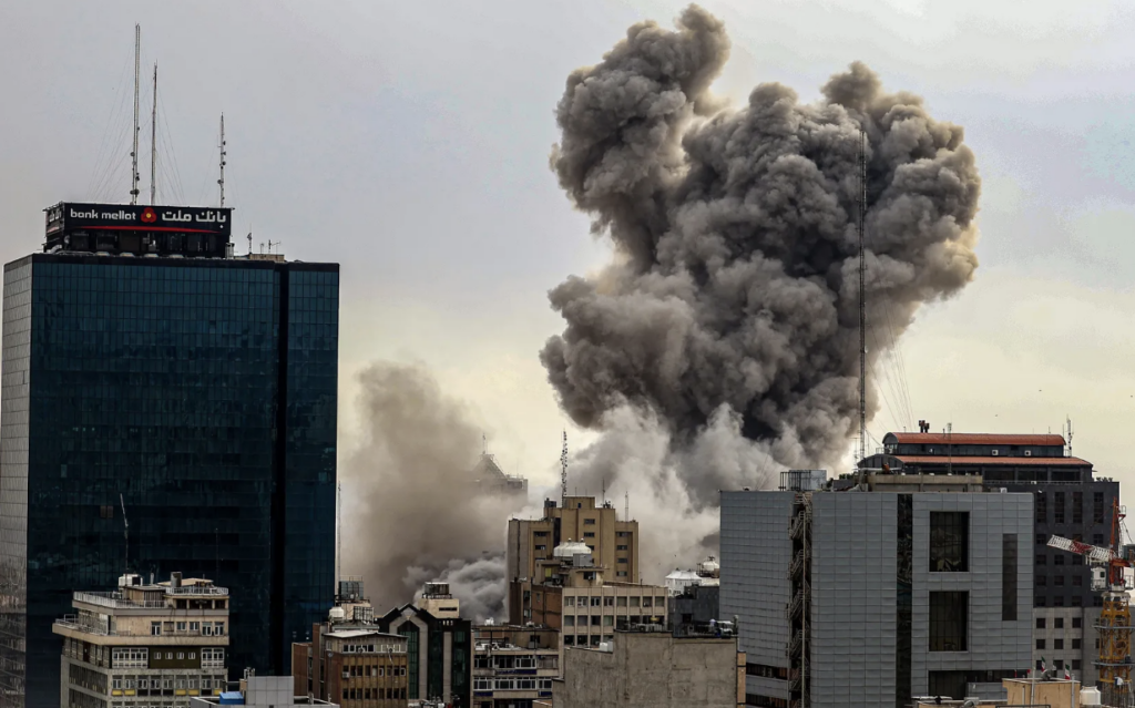 Foreign Office Slaps New Travel Warnings on 21 Middle East Countries Amid Rising Conflict