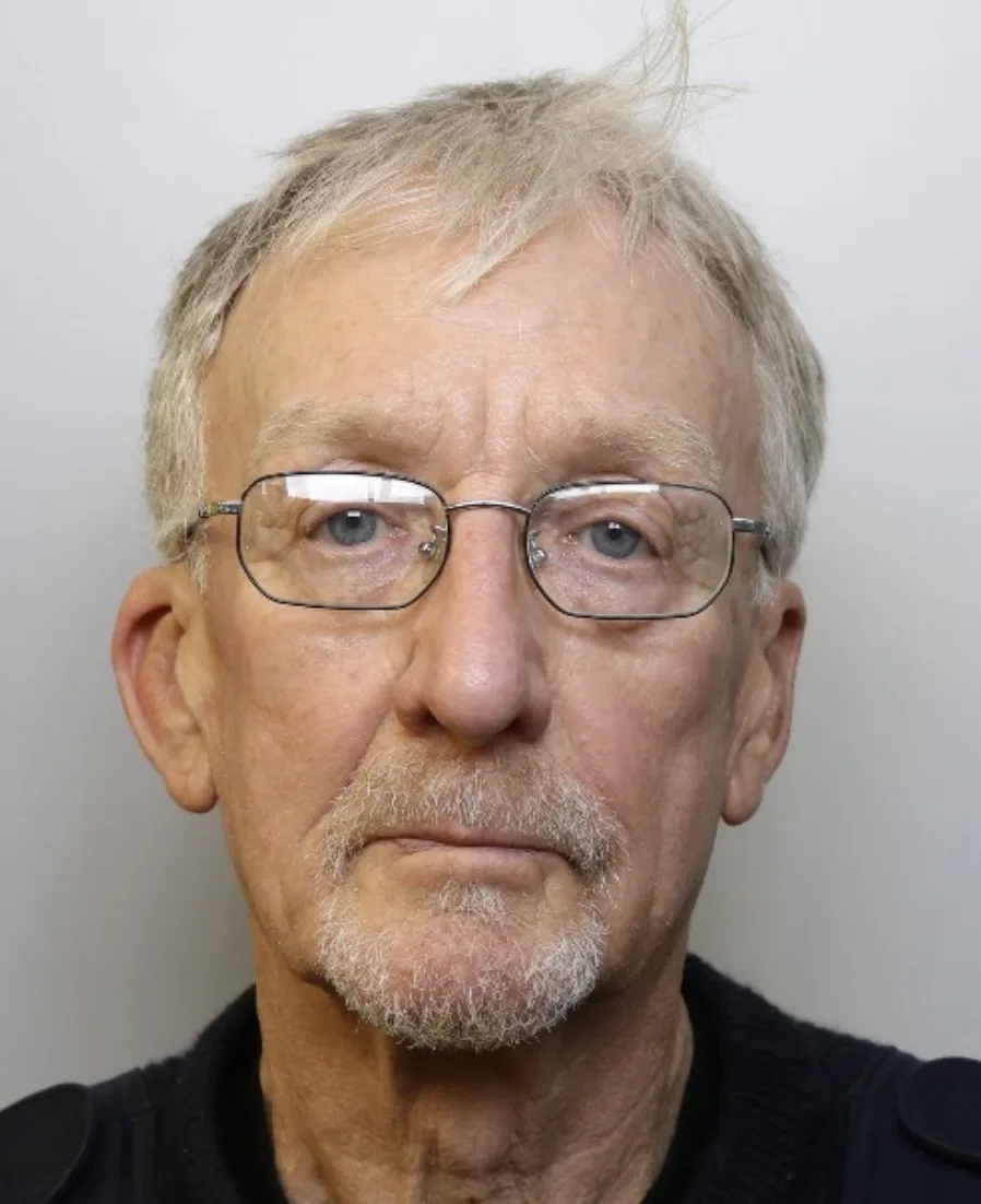Mystery Deepens as Missing Sailor David Fretwell’s Boat Washes Ashore Near Hayle in Cornwall
