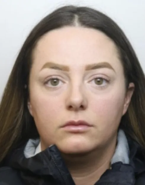 Prison Officer Zoe Oldham Jailed 8 Months for Secret Affair with Inmate at HMP Risley