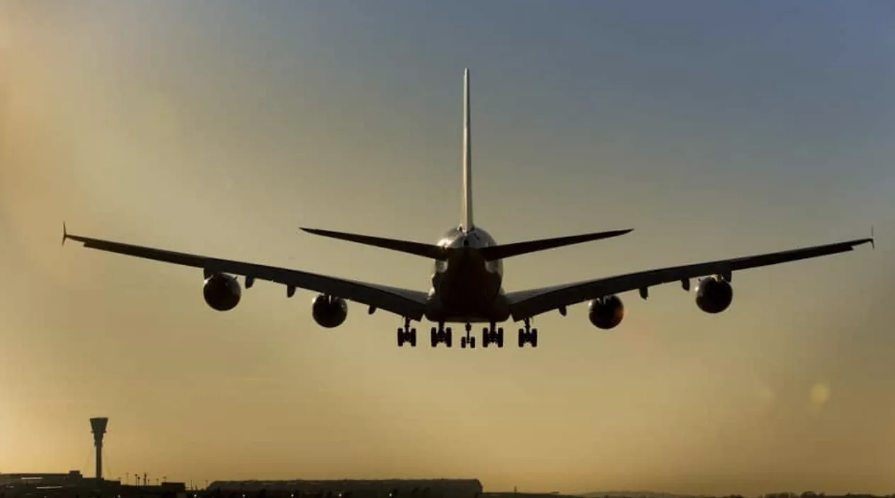UK Issues Tough Travel Warnings for 25 Countries Amid Middle East Crisis – Cyprus, Turkey, Maldives & Sri Lanka Hit With Alerts