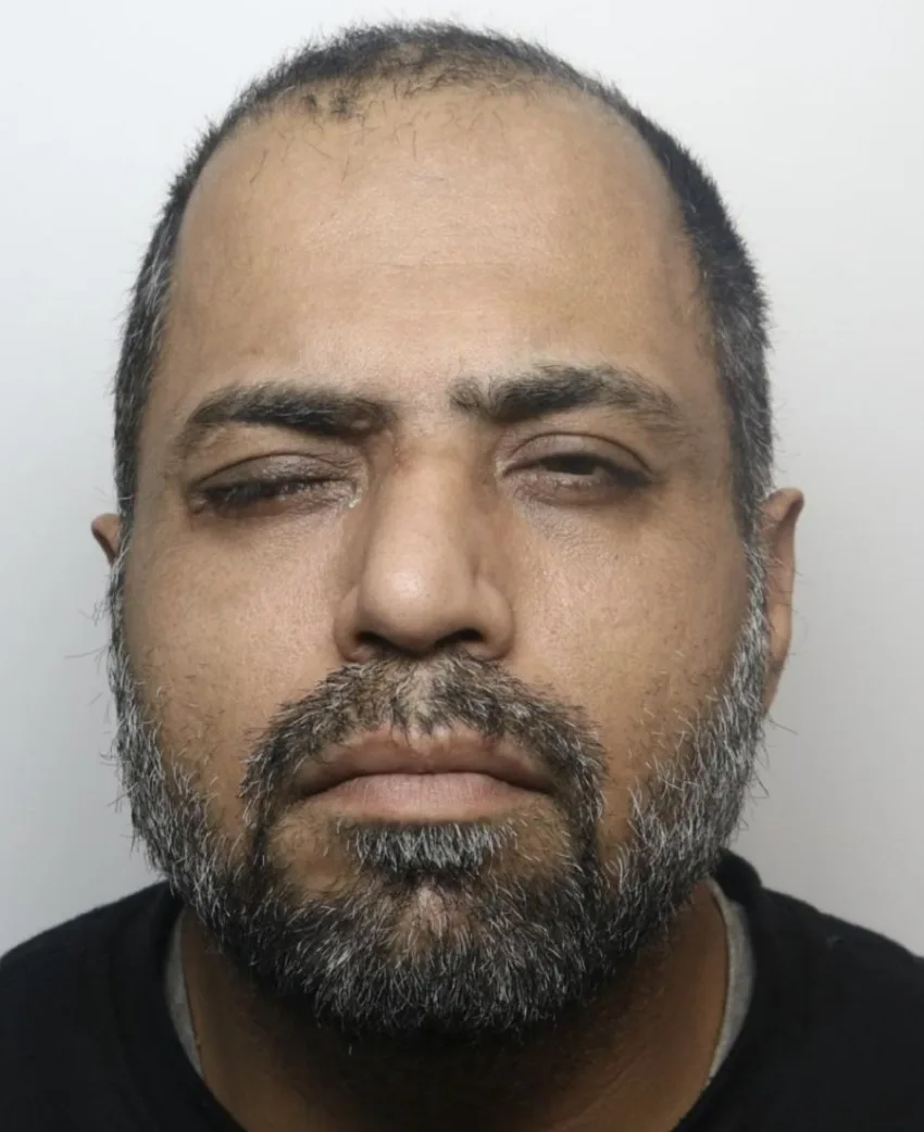 Bradford Dad-of-Four Jailed 5.5 Years for £30k Tile Centre Arson and Takeaway Burglary