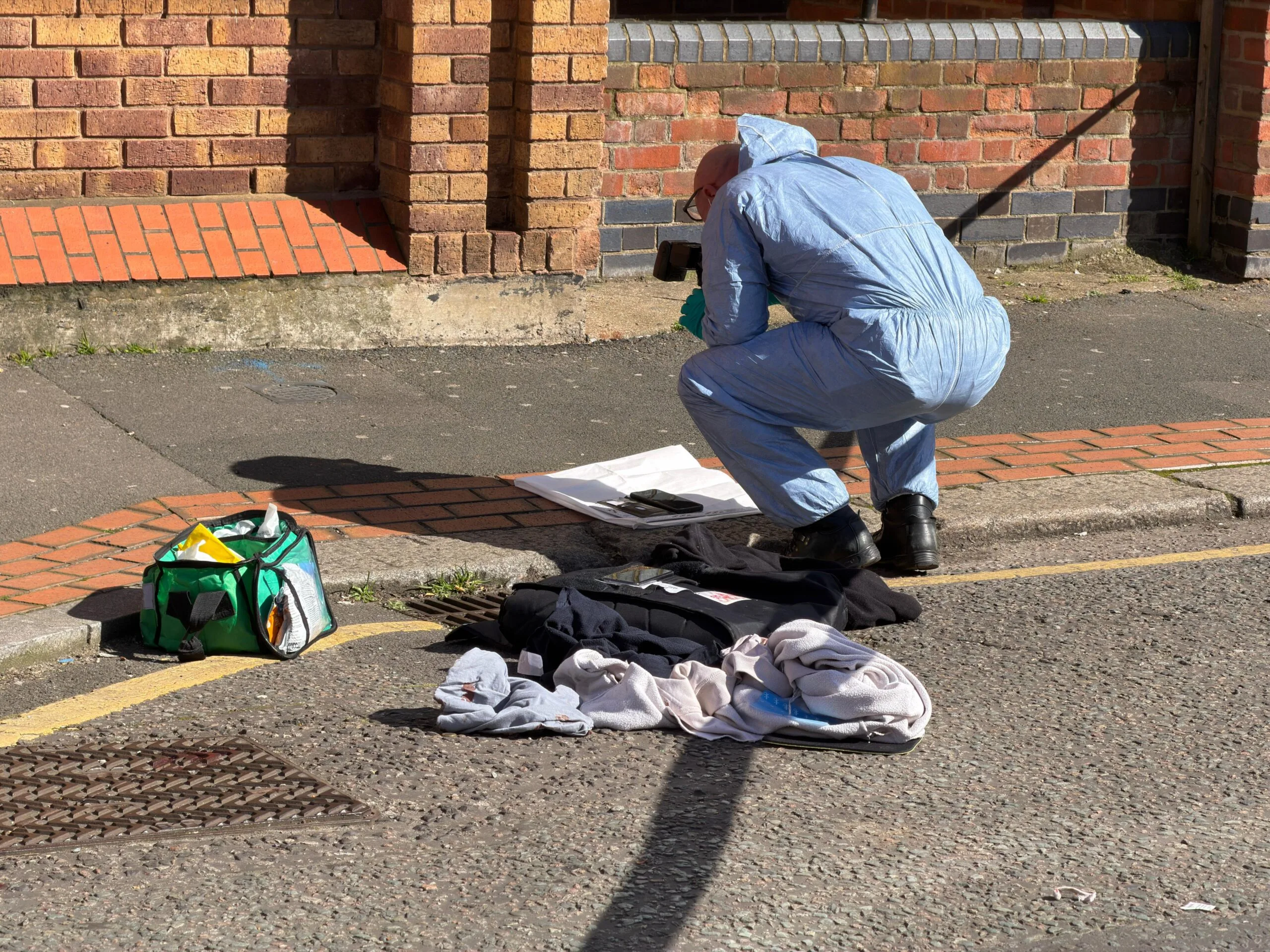 Midnight Croydon Crash Prompts Rapid Ambulance & Air Ambulance Response