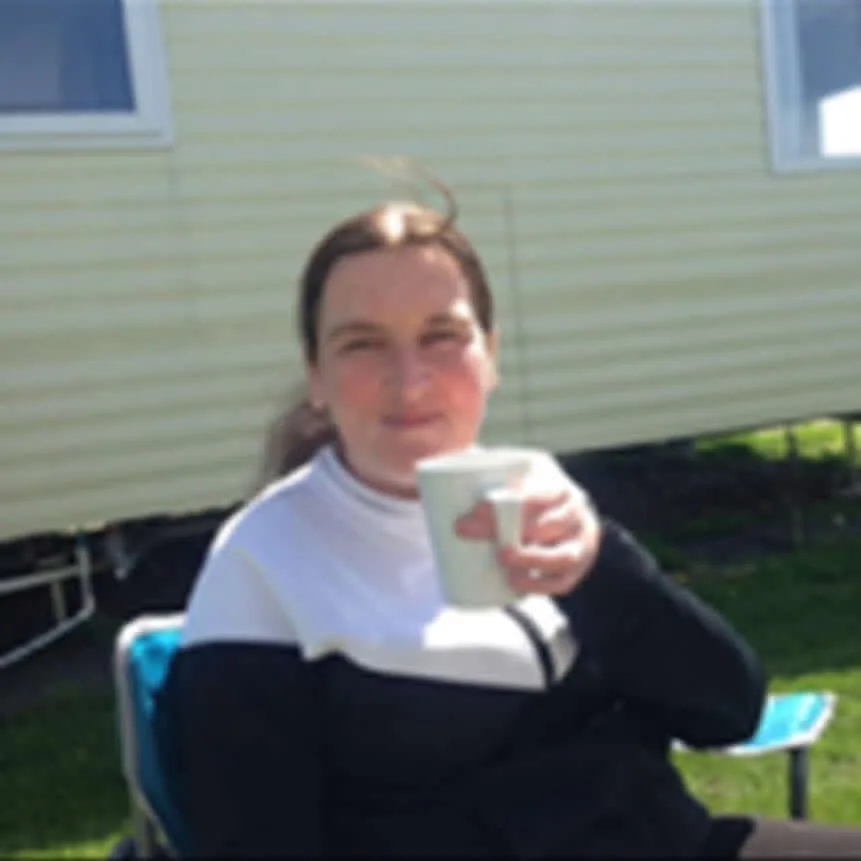 Glasgow Murder Inquiry Launched After Woman Found Dead in Kirkton Avenue Flat