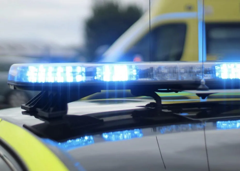 Man Dies in Deadly Head-On Crash with Tree on Ridgacre Road, Quinton – Police Appeal for Witnesses
