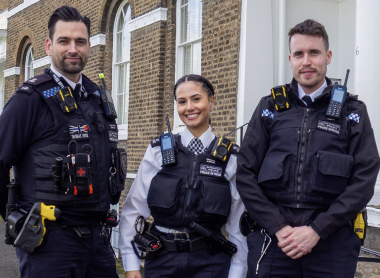 Five-Storey Scaffold Rescue: Met Cops Save Suicidal Man Without Safety Gear in Blackheath Drama