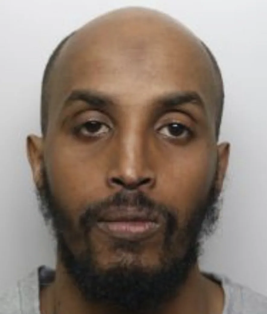 Leeds Man Jailed 7.5 Years for Brutal City Centre Rape and Theft After Victim Sleeps in Arcade