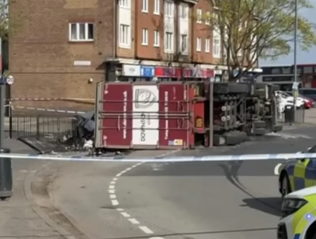 Stolen Booze-Laden Lorry Crashes After Wild Birmingham Police Chase