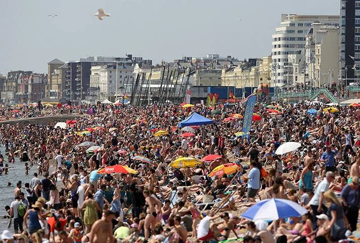 Brighton Seafront to Get “Healthy Eating Zones” in Food Overhaul
