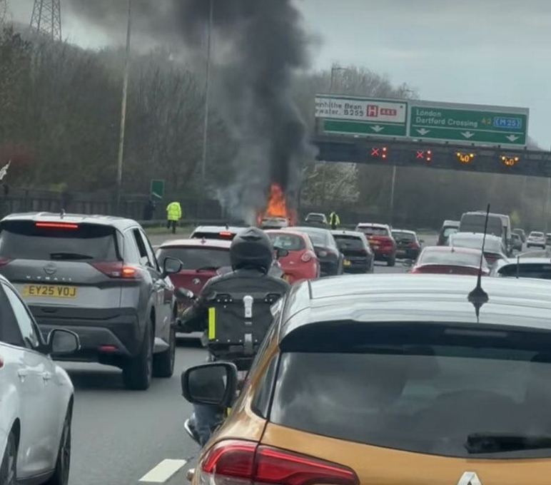 Car Blaze Sparks Chaos on A2 Near Dartford