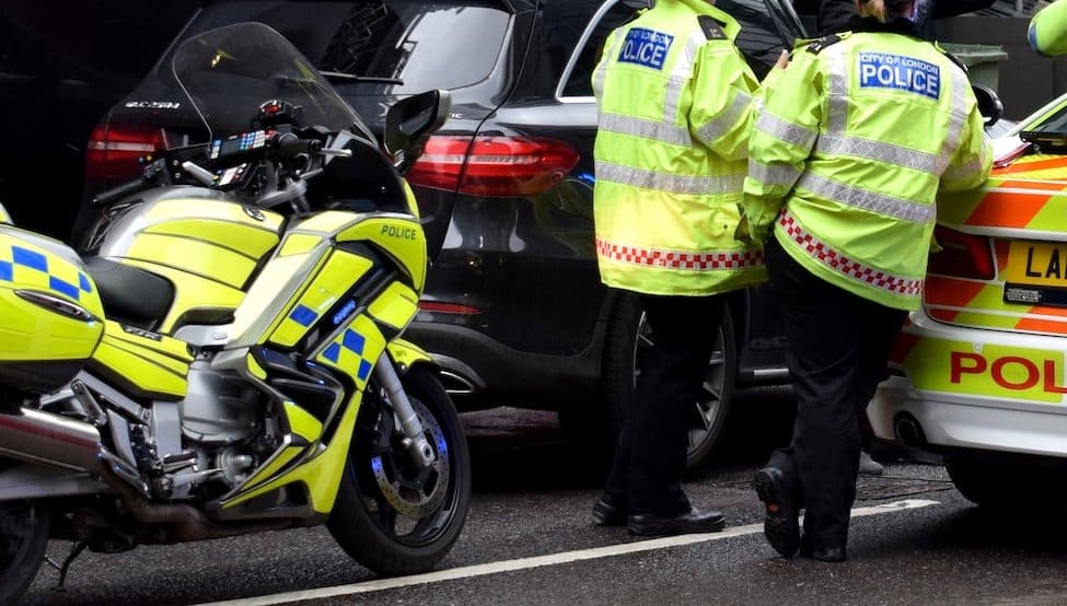 Hundreds, if not thousands, of corrupt officers may be serving in England and Wales police forces, a watchdog warned as it condemned poor…