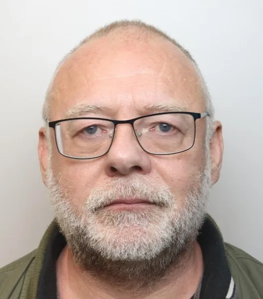 Stephen Jones jailed 28 months for sharing extreme child abuse images in Wiltshire