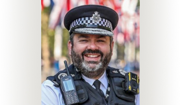 Met Police AI Flags 100 Officers for Misconduct in Major Inquiry