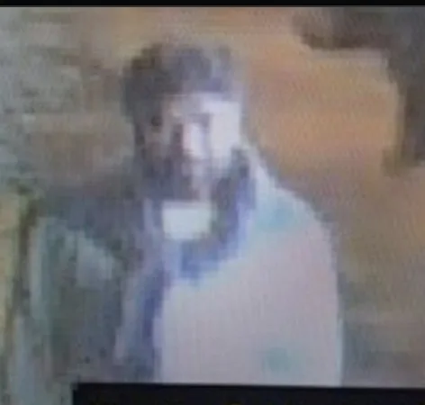 Police Seek Man Over Gordon Street Robbery in Glasgow