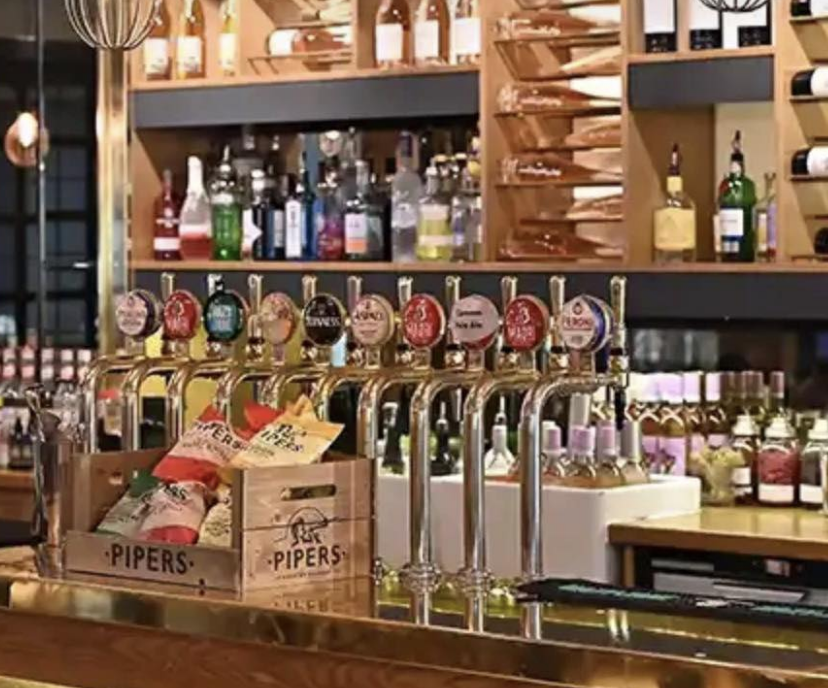 Ryanair CEO Michael O’Leary Urges Ban on Early Morning Airport Booze Sales