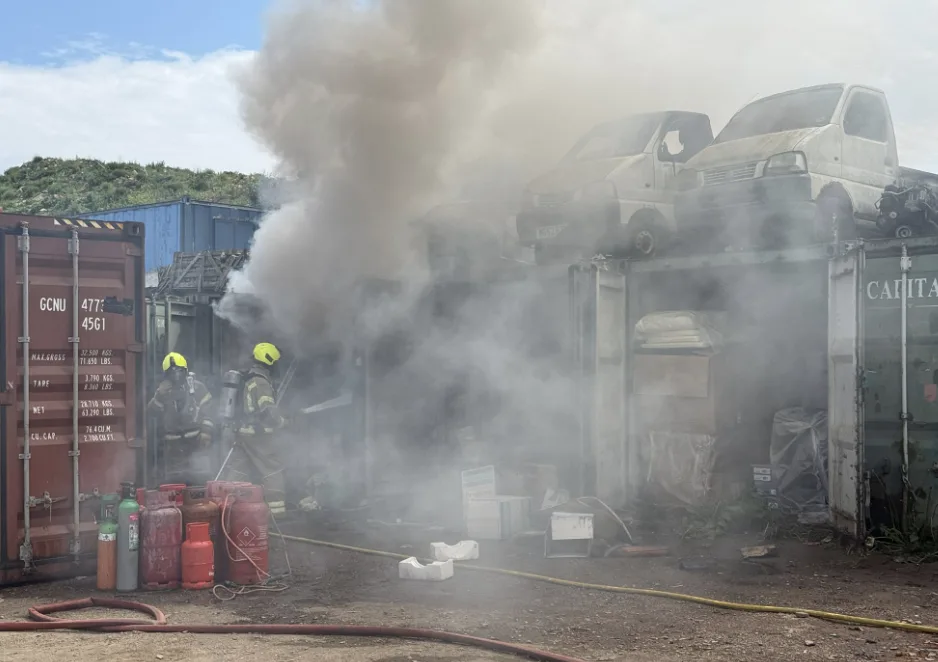 Upminster Fire Engulfs Containers and Scrap Vehicles with Five Crews Tackling Blaze