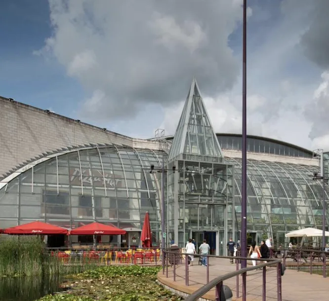Three Teens Arrested After 200 Turned Away at Bluewater Kent