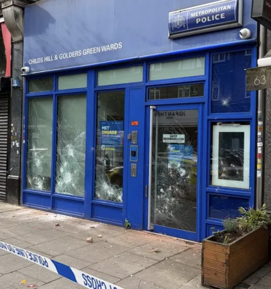 Man Arrested After Police Office Windows Smashed in Golders Green