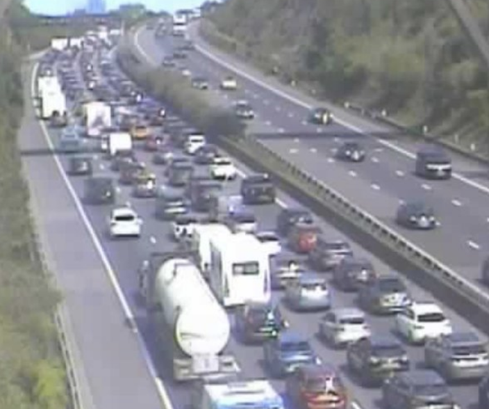 Police Negotiate With Woman on M5 Bridge in Exeter, Full Road Closure