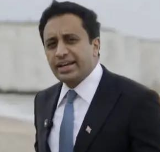 Reform’s Zia Yusuf Condemns TikTok for Removing Immigration Video Over Hate Speech