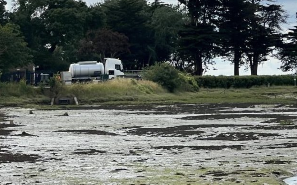 Wastewater Pump Failure at Totland Beach Sparks Pollution Alert