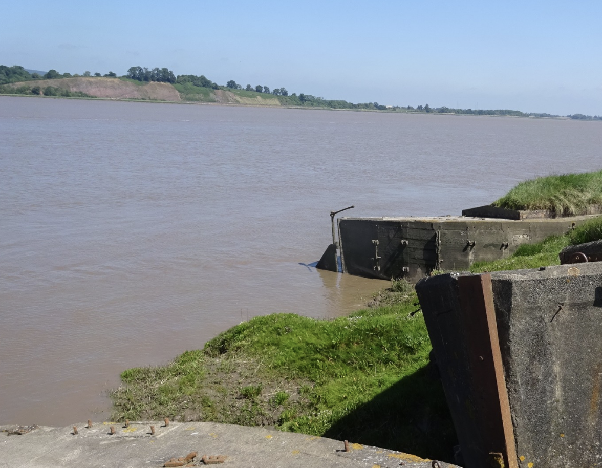 Wiltshire Police Warn After Children Swim in Dangerous Purton Quarry