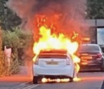 Car Fire on Station Road Swanley Extinguished by Kent Fire Service