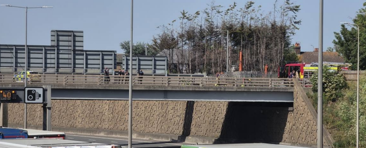 M25 Anti-Clockwise Closed at Junction 1B Over Person Threatening to Jump