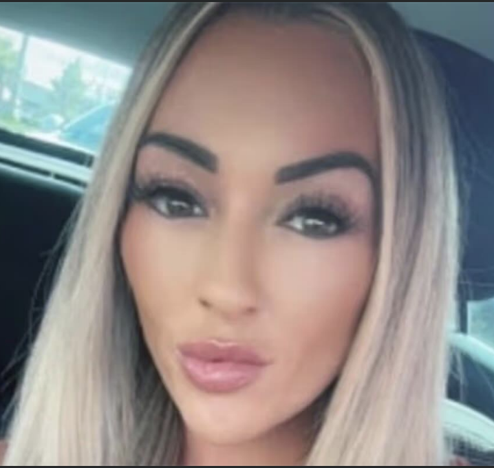 Female Prison Officer Allowed Inmate Secret Phone Messaging at HMP Deerbolt