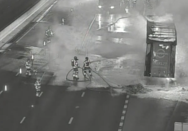M5 Northbound in Worcestershire Shut After Major HGV Fire Near Droitwich