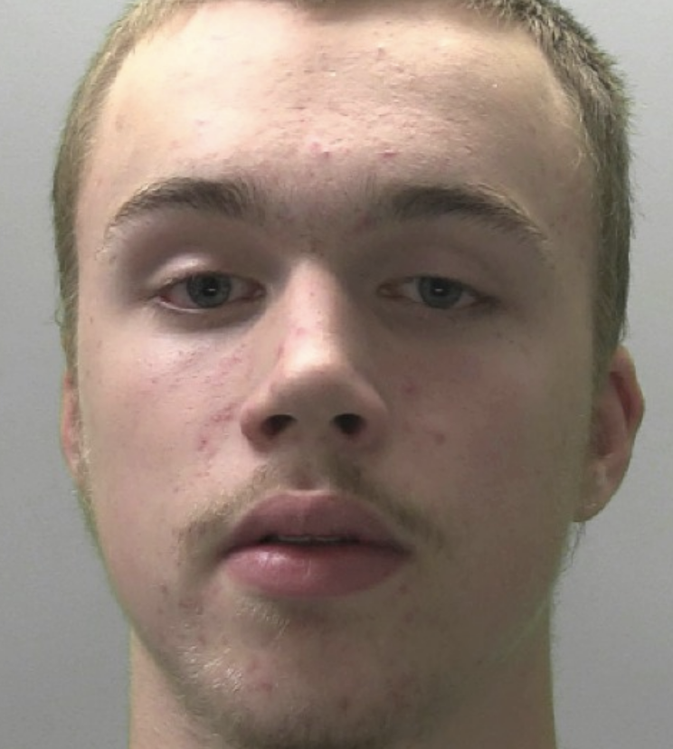 Police Seek Shaun Henderson on Emergency Prison Recall in Cornwall