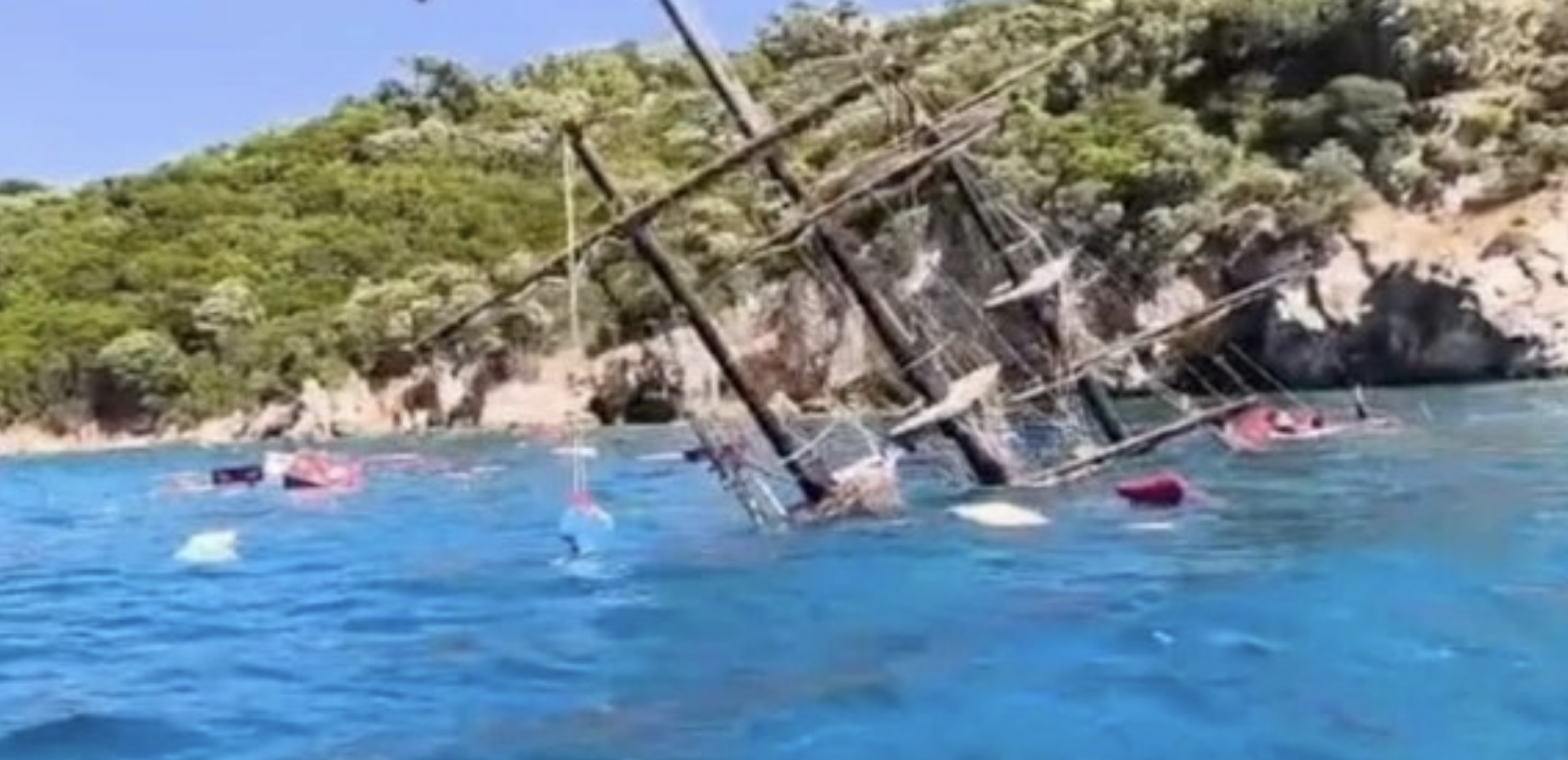 Pirate Party Boat Sinks Off Turkey Coast with 148 Tourists Aboard