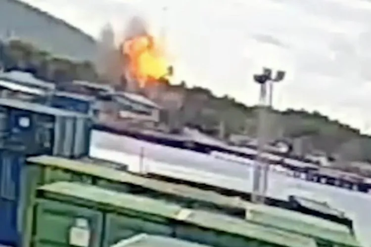 Five Dead and Three Missing After WW2 Bomb Blast in Papua Residential Area