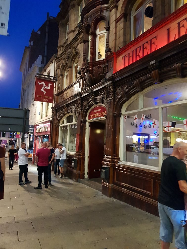 Leeds Police Appeal After Affray Leaves Man Seriously Injured