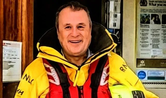 Newhaven RNLI Veteran Phill Corsi Awarded MBE for 44 Years of Lifesaving Service
