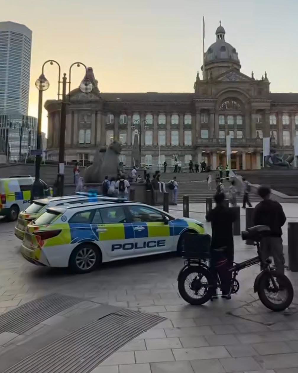 SEO HEADLINE: Teenager Stabbed in Birmingham City Centre