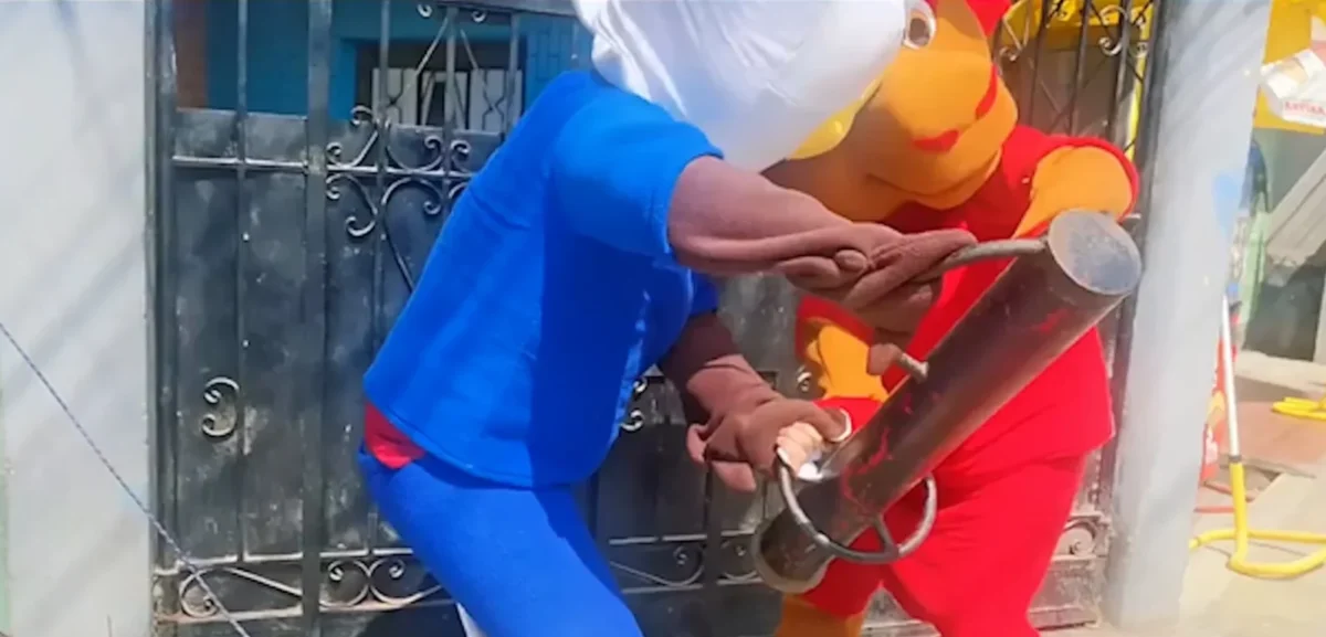 Peru Police Dress as World Cup Mascots to Nab Drug Dealer in Lima