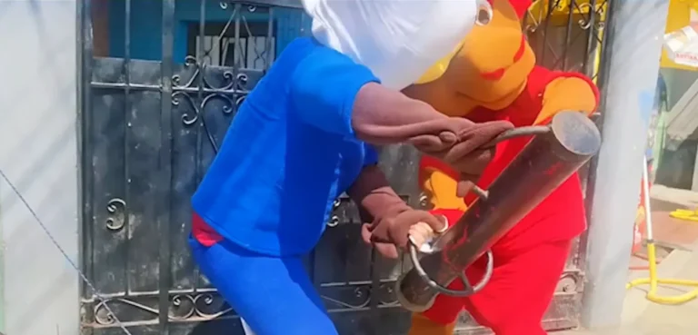 Peru Police Dress as World Cup Mascots to Nab Drug Dealer in Lima