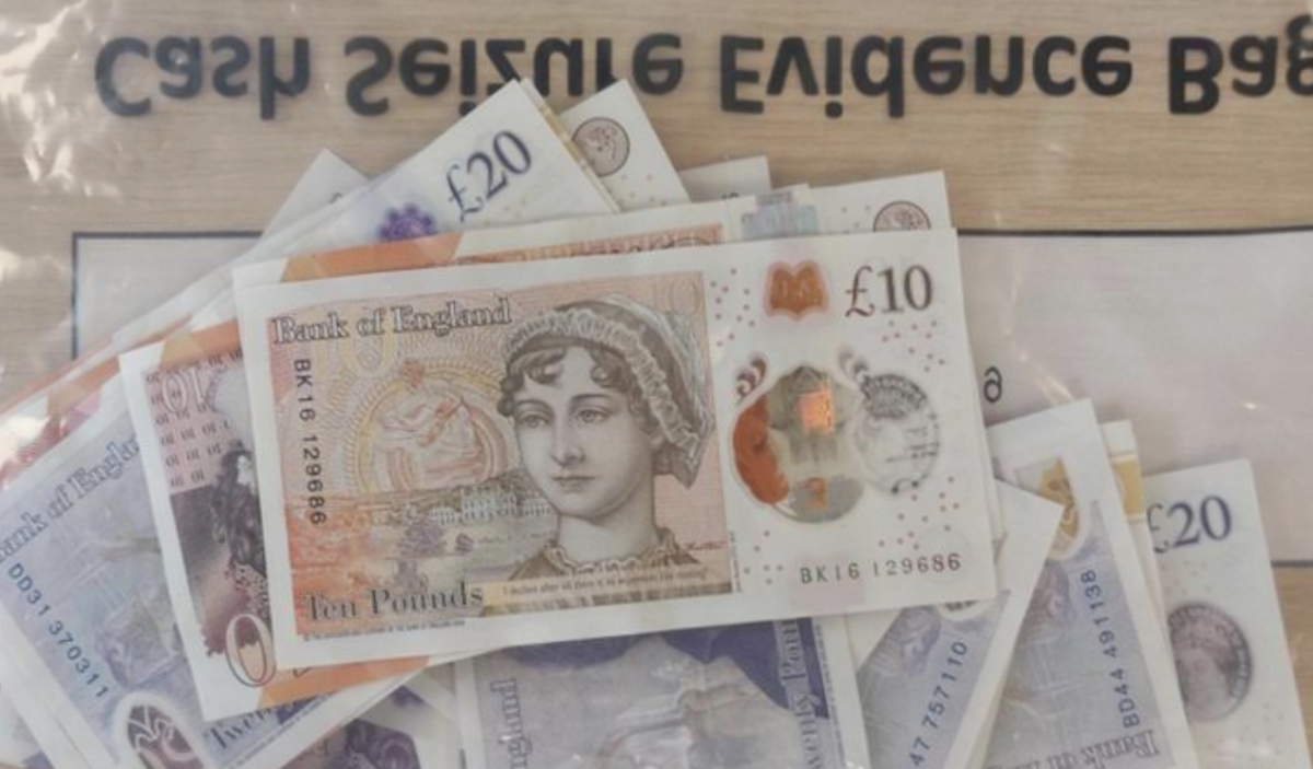 Machete Drugs Cash Seized in Gravesend Police Stop